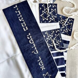 טלית דגם מלכות