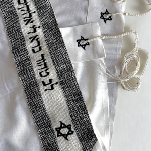 טלית דגם black&wite